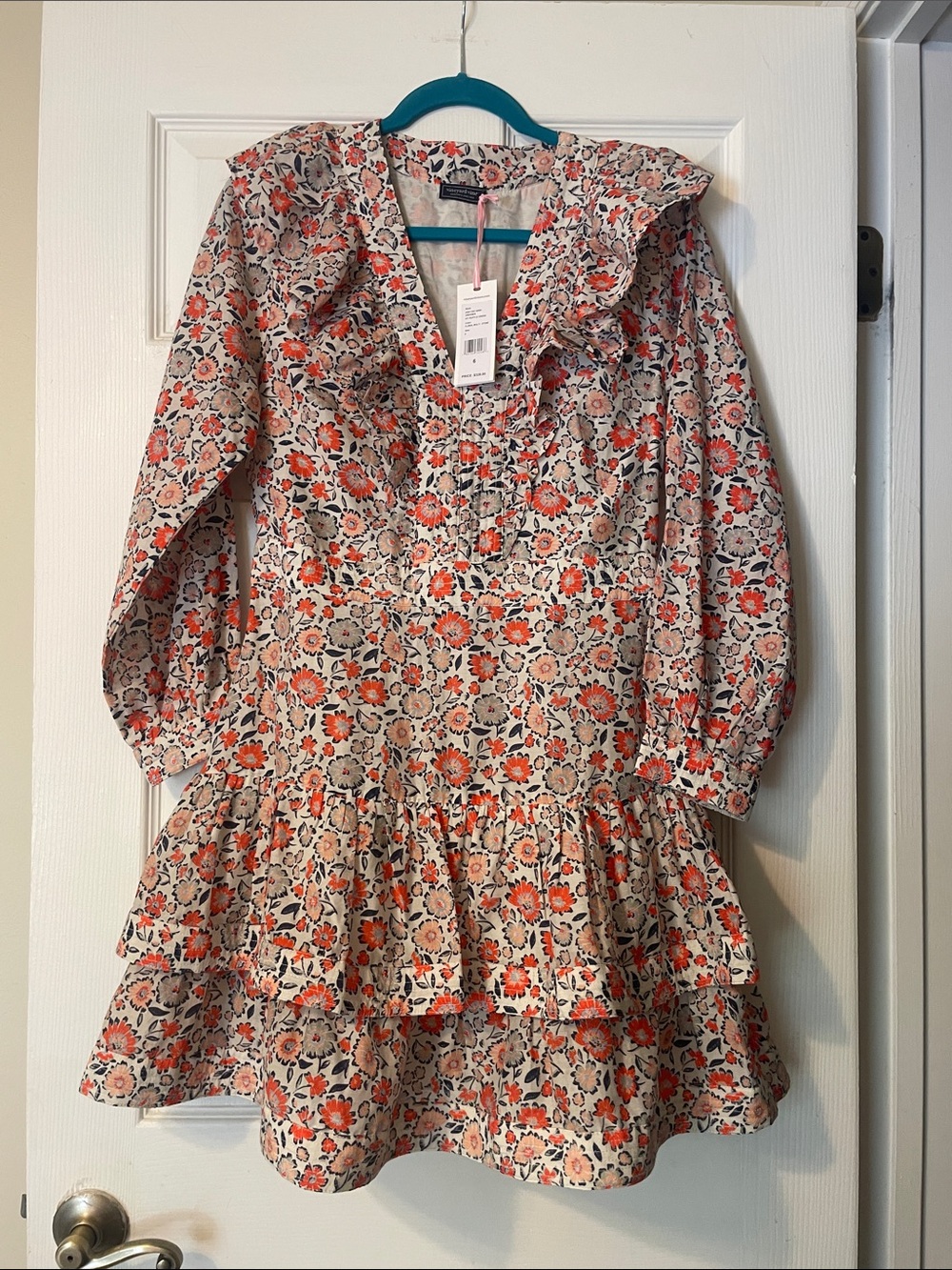 Vineyard Vines Coral and Cream Floral Ruffle Tiered Mini - Picture 5 of 10